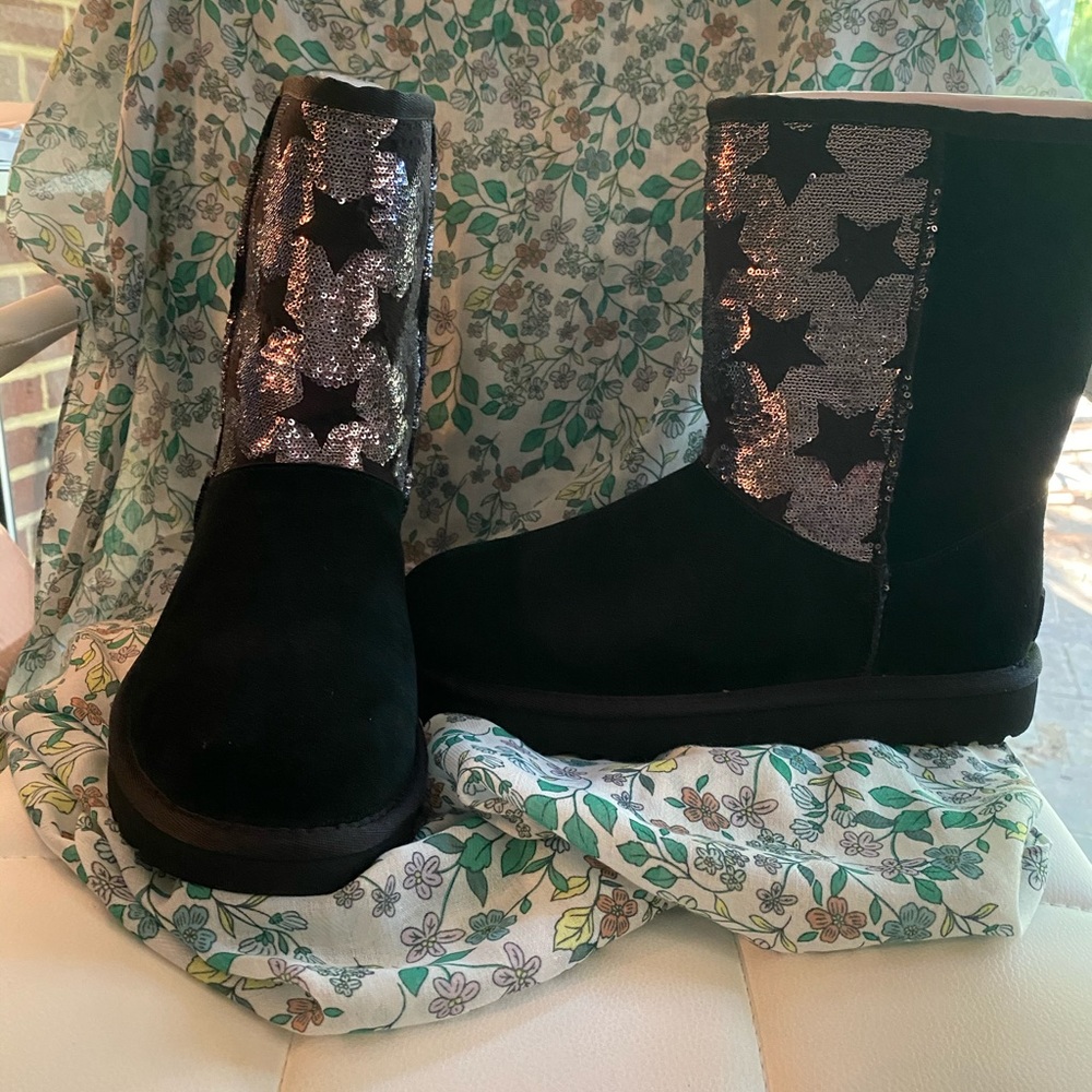 UGG Glitter with Stars!